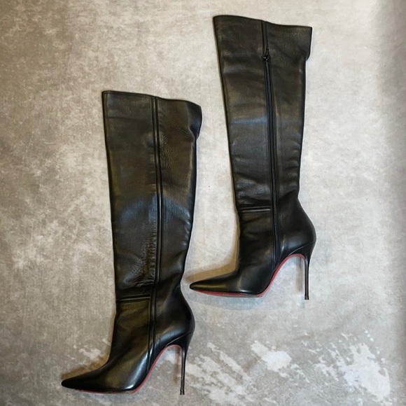 Christian Louboutin Armurabotta 